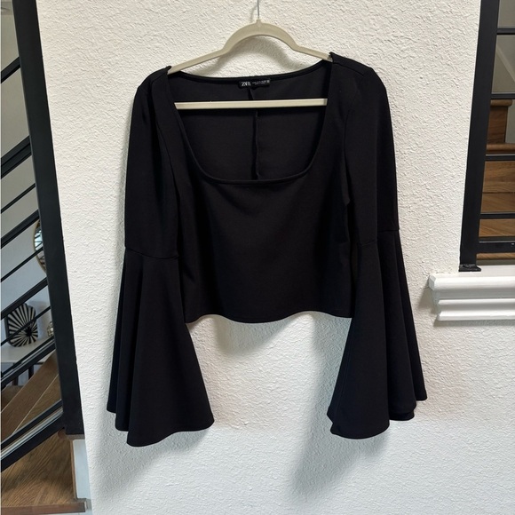 Zara Tops - Zara Cropped Black Top with Flared Arms